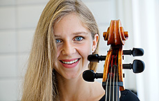 Charlotte Wieser, Violoncello